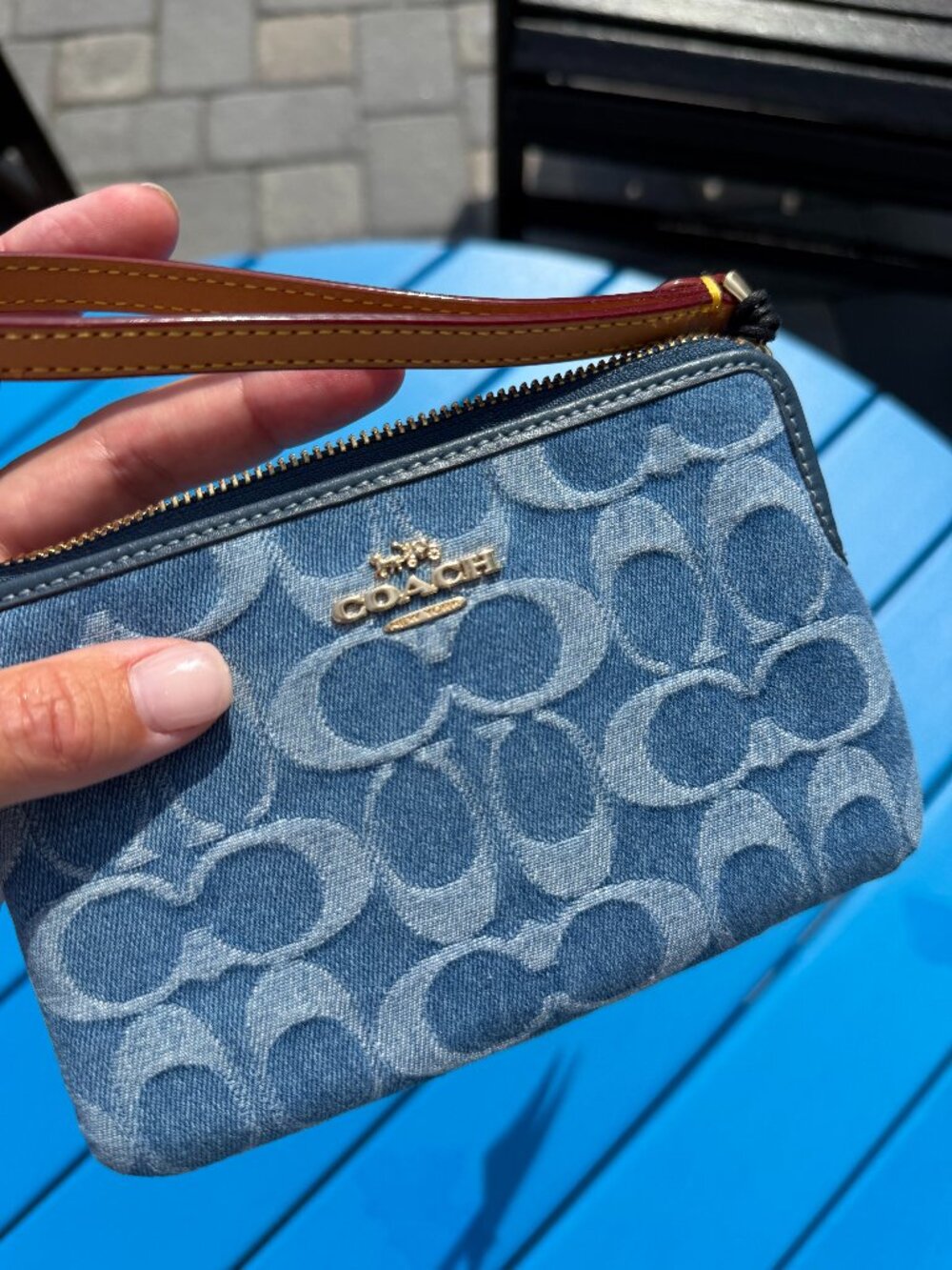 NWT Coach Signature Denim Wristlet Zip Around Wallet SOLD OUT!